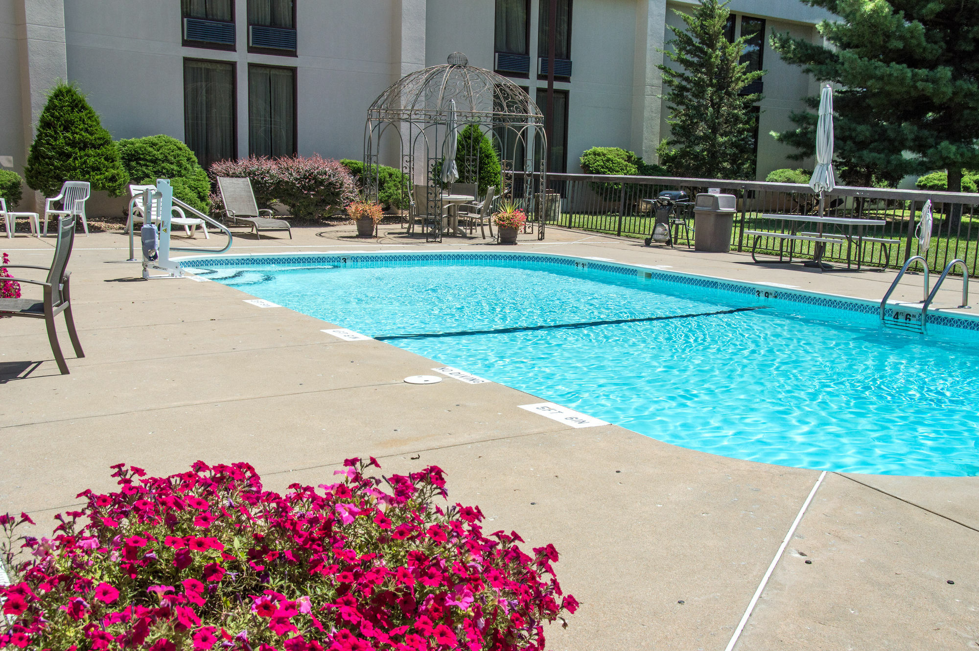 Greenstay Hotel & Suites Central Σπρίνγκφιλντ Εξωτερικό φωτογραφία